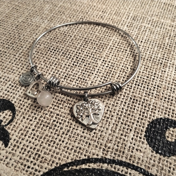 Family Tree Charm Bracelet - Picture 11 of 13